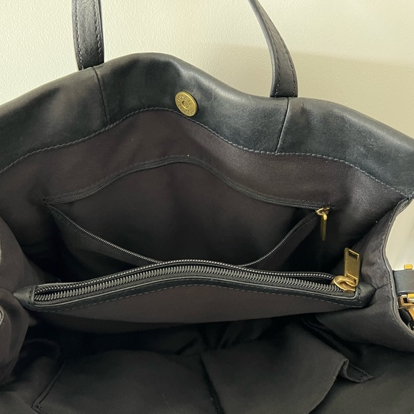 Fossil Black Carmen Shopper - Picture 3 of 3